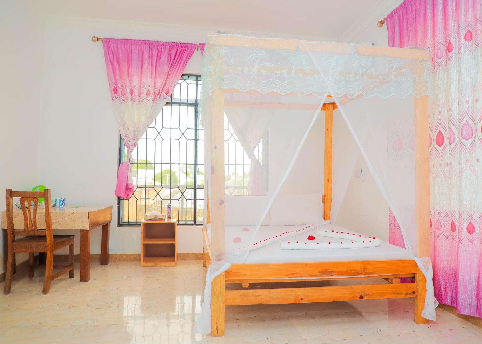 Bed and Breakfast Raha House Nungwi Esterno foto