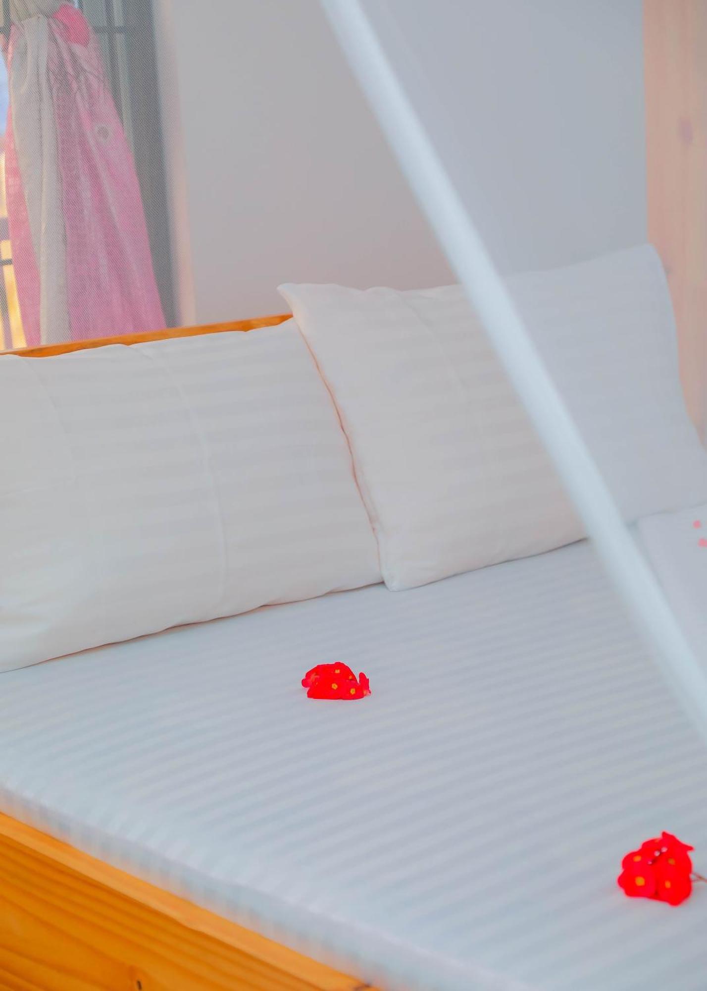 Bed and Breakfast Raha House Nungwi Esterno foto